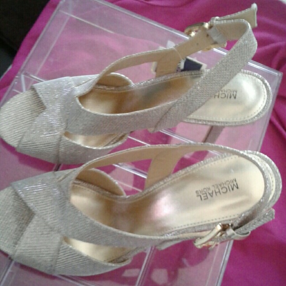 New Sandal's MICHAEL KORS - Picture 2 of 6
